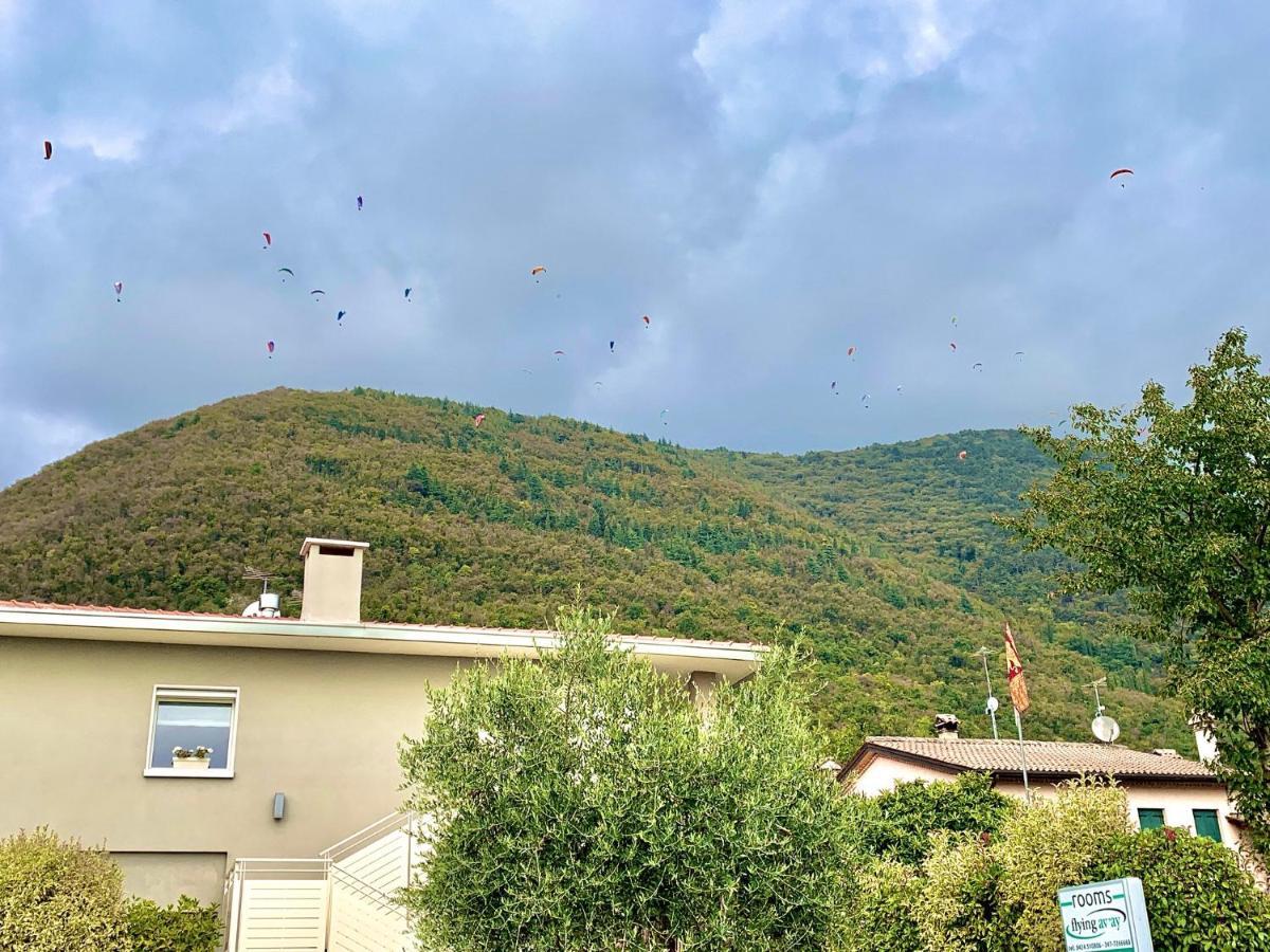보르소 델 그라파 Flyingaway B&B 외부 사진